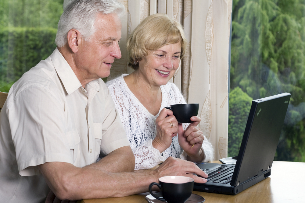 Into the Future: Gadgets and Tech for Independent Elderly